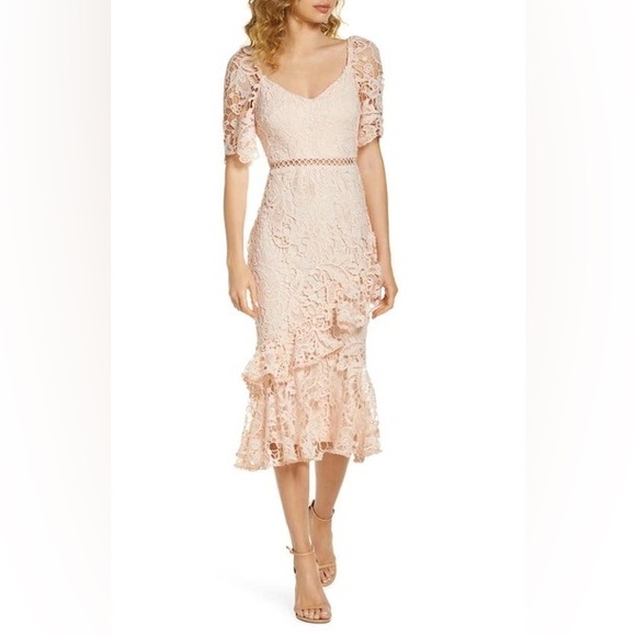 ❤️ Lulus Briarwood Blush Pink Lace Ruffled Midi Dress Brand New Never Been Worn - Picture 2 of 8